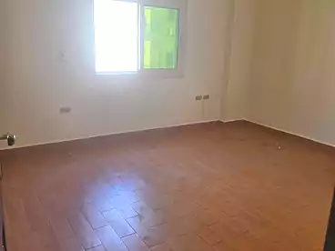شقق للإيجار في شارع المعهد، الحي الأول، 220 متر