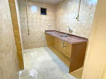 Apartments For sale in Gamal Abd El Nasir St, Sidi Beshr Bahri, 150 sqm