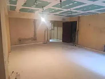 Apartments For sale in Khaled Ibn El Waleed St., Miami, 135 sqm