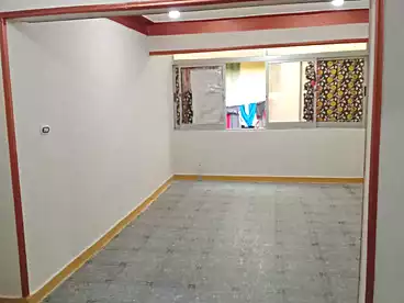 Apartments For sale in El Warsha St., El Hanouvel, 90 sqm