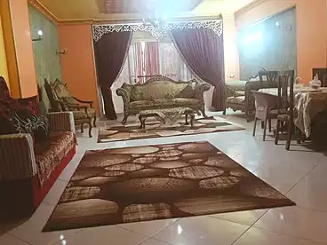 شقق للبيع في شارع الخمسين، النزهة 2، 200 متر