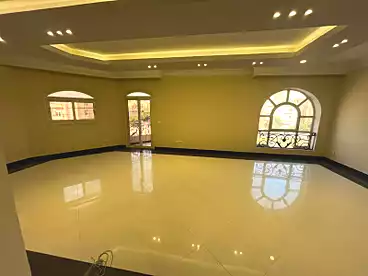 Apartments For sale in El Shaikh Abdul Galil Issa St., El Banafsag 8, 200 sqm