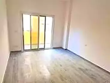 Apartments For rent in Al Teraa St, El Mansoura City, 220 sqm