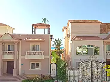 فيلا منفصلة للبيع في منتجع مارسيليا بيتش 2، منتجعات الساحل الشمالى، 300 متر