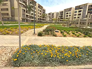 Apartments For sale in Capital Gardens Compound - Palm Hills, Compounds in New Cairo, 195 sqm