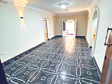 Apartments For sale in Kasr Al Quiri St, El Hanouvel, 135 sqm