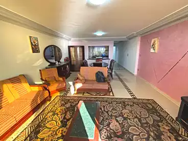 شقق للبيع في طريق الجيش، المندرة، 180 متر