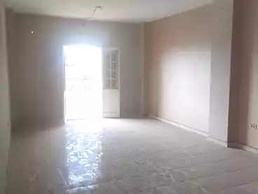 شقق للإيجار في اللبيني، فيصل، 160 متر
