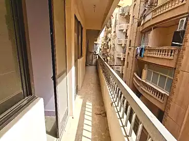 شقق للبيع في البيطاش، العجمي، 150 متر