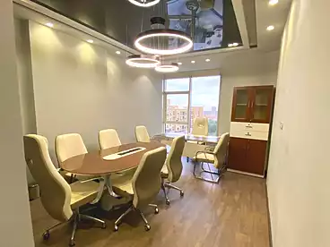 Offices For rent in Northern 90th St., 90th Street, 140 sqm