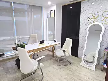 Offices For rent in Northern 90th St., 90th Street, 134 sqm
