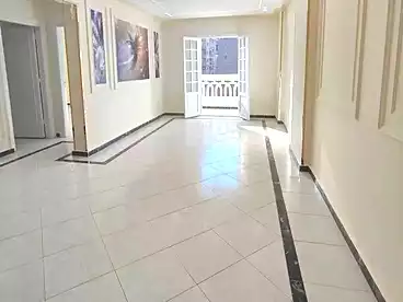 شقق للبيع في شارع جمال عبد الناصر، سيدي بشر بحري، 100 متر