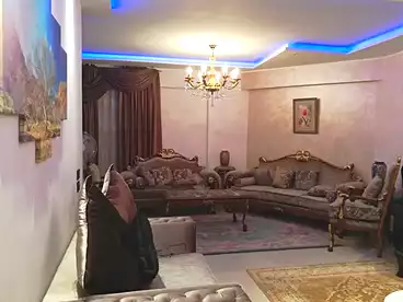 شقق للبيع في شارع الملك فيصل، المريوطية، 200 متر