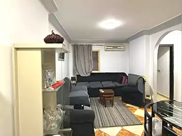 شقق للبيع في طريق الجيش، المندرة، 80 متر