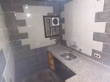 Apartments For sale in Yathreb St, El Hanouvel, 105 sqm