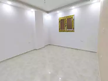شقق للبيع في البيطاش، العجمي، 130 متر