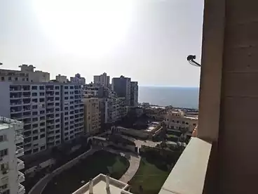 شقق للبيع في سابا باشا، الاسكندرية، 110 متر
