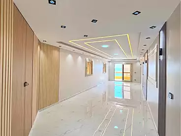 شقق للبيع في شارع طريق الجيش، ميامي، 220 متر