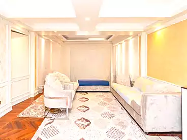 Apartments For sale in Mohammed Al Eqbal St., Lauran, 250 sqm