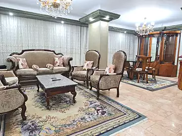 Apartment For sale in Saqr Koraysh St., Sheraton, 120 sqm