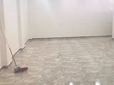 عقارات للإيجار في شارع ترعة الهواري، العزب، 80 متر