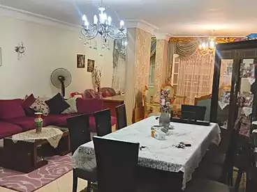 شقق للبيع في شارع محمود العيسوي، سيدي بشر بحري، 135 متر