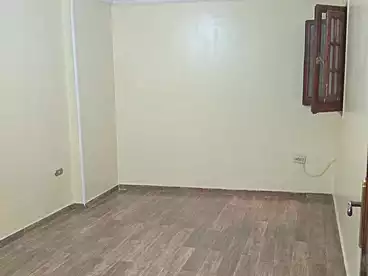 للإيجار في شارع ترعة الزمر، الجيزة، 80 متر