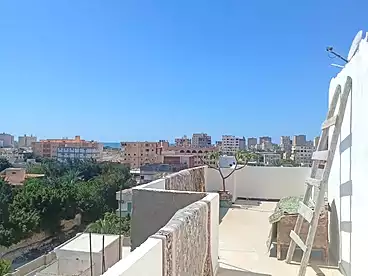 روف للبيع في أبو يوسف، العجمي، 250 متر