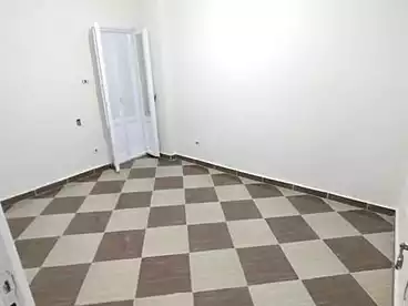 Apartments For sale in Street 16 El Eslah, El Falki, 135 sqm