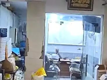 محلات للبيع في البيطاش، العجمي، 95 متر