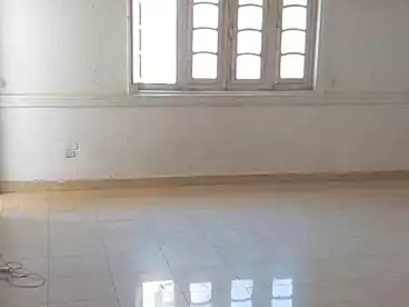 عقارات للإيجار في طريق كعبيش، فيصل، 145 متر