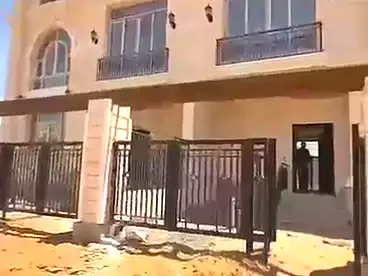 Town House For sale in Granville Compound - Founders, R5, 246 sqm
