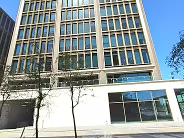 في بيزنس كوارتر - وان ناينتي مول، وان ناينتي مول - لاندمارك صبور، 5177 متر