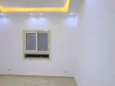 شقق للبيع في محرم بك، الاسكندرية، 110 متر