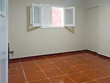 Apartments For sale in El Kholafaa El Rashdeen St., El Hanouvel, 90 sqm