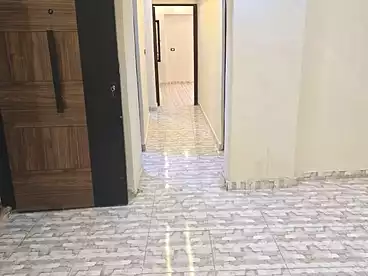 شقق للبيع في البيطاش، العجمي، 100 متر