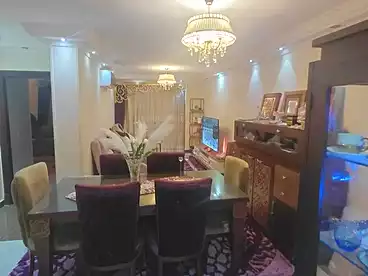 شقق للبيع في شارع محمود العيسوي، ميامي، 130 متر