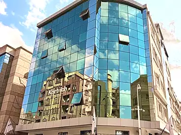 Building For rent in Carrefour Main Street, Zahraa El Maadi, 2200 sqm