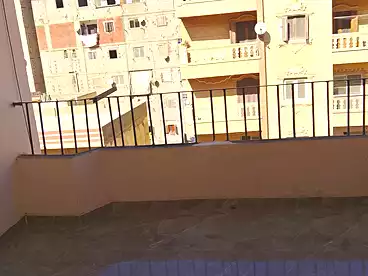 شقق للبيع في الهانوفيل، العجمي، 100 متر