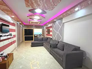 شقق للبيع في شارع طريق الجيش، ميامي، 145 متر