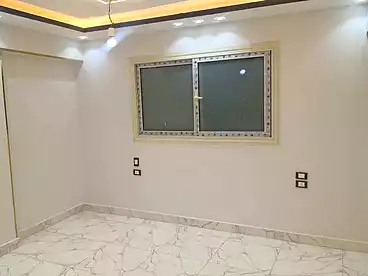 Apartments For sale in El Eshrein St., Ain Shams El Sharkia, 125 sqm