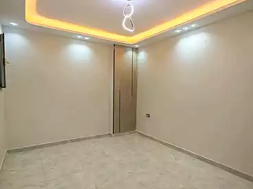 شقق للبيع في اللبيني، فيصل، 150 متر