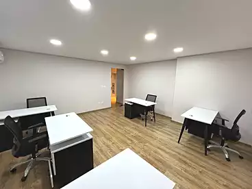 في شارع محيي الدين ابو العز، الدقي، 20 متر