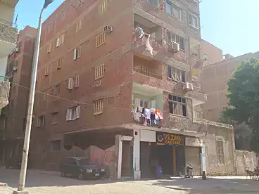 Building For sale in Mostafa Safwat St., Helwan El Sharkeya, 236 sqm
