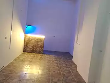 Commercial For rent in Eskot, New Miami, 20 sqm