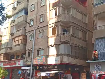 مباني للبيع في الوراق، الجيزة، 290 متر
