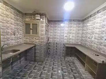 عقارات للإيجار في شارع الرياض، البيطاش، 170 متر
