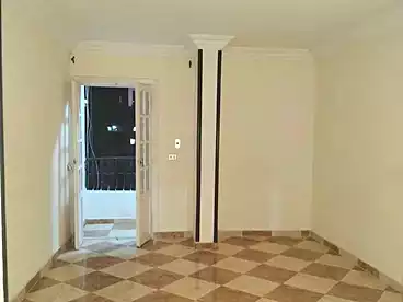 عقارات للإيجار في شارع محمود العيسوي، سيدي بشر بحري، 100 متر