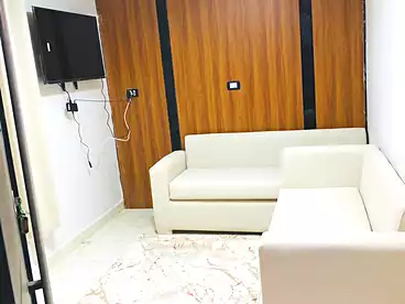 شقق للإيجار في شارع طه حسين، الحي الثاني، 50 متر