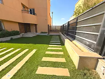 Villas For rent in Mostafa El-Nahaas St., Phase 4, 140 sqm